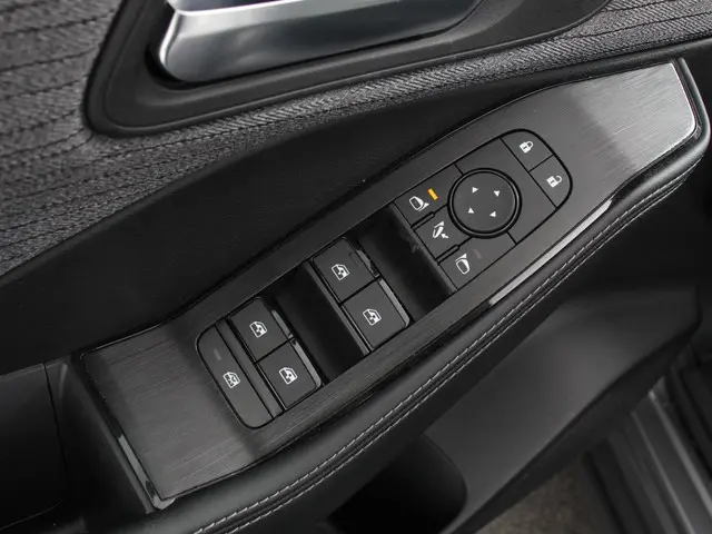 Nissan X-Trail 1.5 Acenta 7p. 2024 Benzine 14