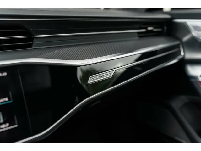 Audi RS6 A6 Avant TFSI quattro 2019 Benzine 85