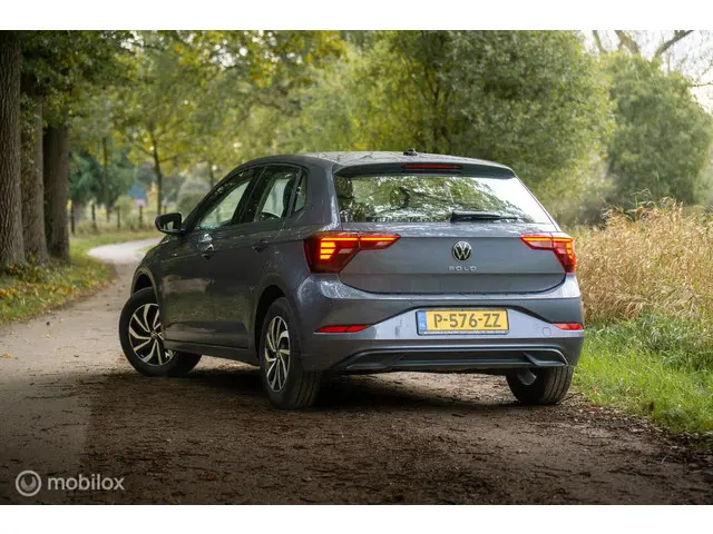 Volkswagen Polo 1.0 TSI Life Business 2022 Benzine 29