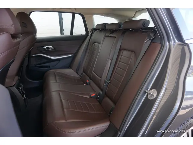 BMW 3 Serie Touring 320i High Exec 2020 Benzine 7