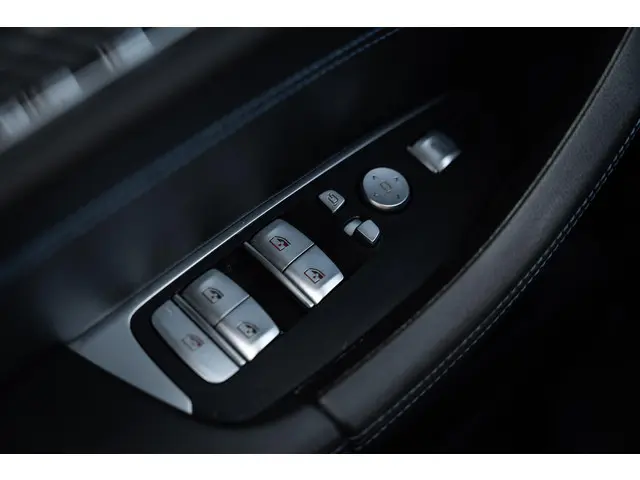 BMW X4 xDrive20i High Executive 2022 Hybride Benzine 31