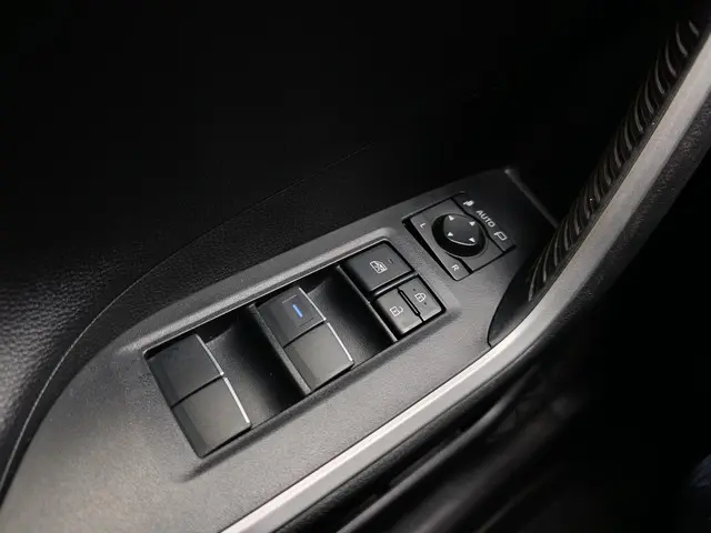 Toyota RAV4 2.0 VVT-iE Dynamic 2021 Benzine 28