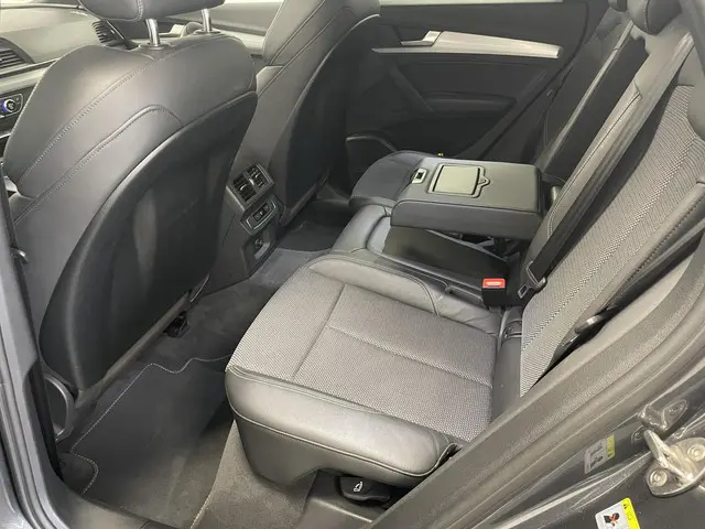 Audi Q5 50 TFSI e quattro 3x S-Line 2020 Hybride Benzine 8