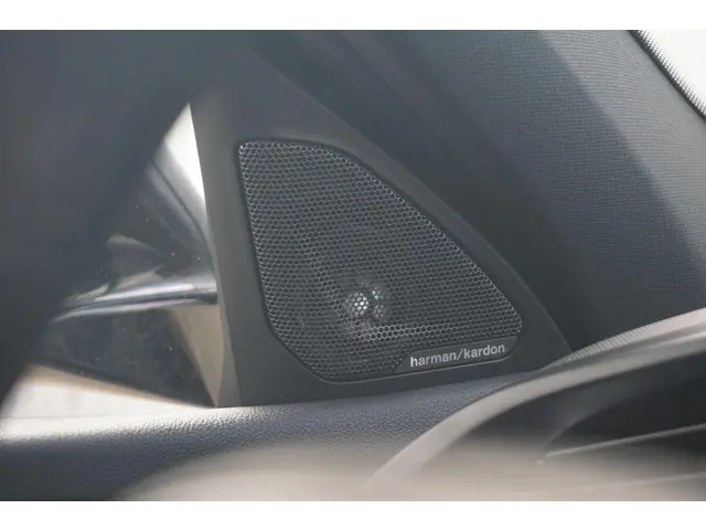 BMW 1 Serie M135i xDrive 2020 Benzine 17