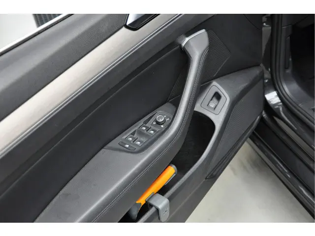 Volkswagen Passat Variant 1.4 TSI ACT 2018 Benzine 23