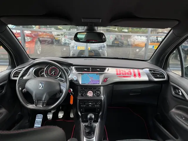 Citroën DS3 1.6 200 Racing Navi Soundsysteem 2012 Benzine 9