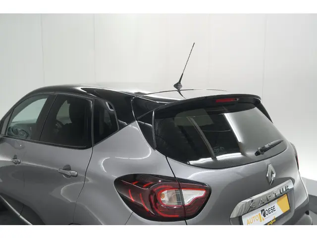 Renault Captur TCe 150 EDC Intens 2019 Benzine 24