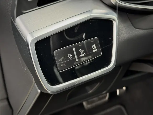 Audi A6 Avant 40 TFSI S edition 2021 Benzine 17