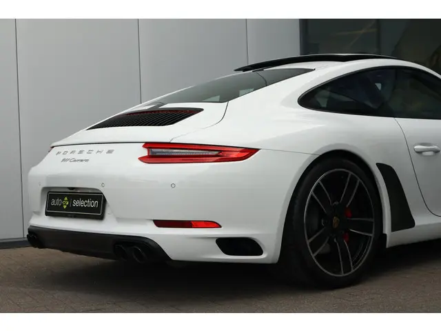 Porsche 911 3.0 Carrera 2016 Benzine 44