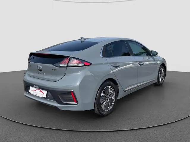 Hyundai IONIQ 1.6 GDi PHEV Comfort 2021 Hybride Benzine 8