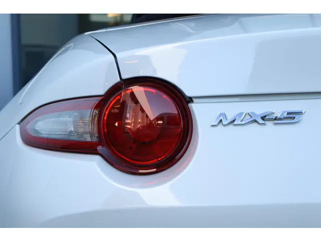 Mazda MX-5 1.5 SkyActiv-G 131 GT-M 2016 Benzine 44