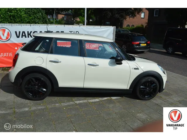 MINI One Mini 1.2 Business 150PK 2017 Benzine 5