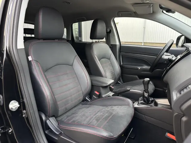 Mitsubishi ASX 1.6 Cleartec Connect Pro+ 2019 Benzine 23
