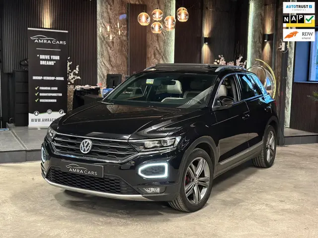 Volkswagen T-Roc 2.0 TSI 4Motion|PANO|BOMVOL 2018 Benzine