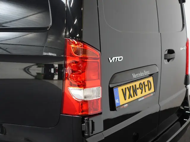 Mercedes-Benz Vito 114 CDI Lang 2024 Diesel 13