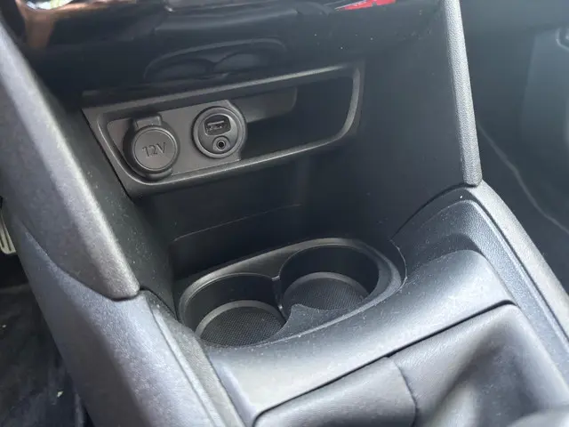 Peugeot 208 5-drs 1.2 Allure !! VERKOCHT!! 2016 Benzine 34