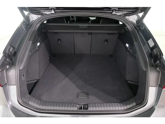Audi A6 Avant e-tron S6 100 kWh 2025 Elektrisch 44
