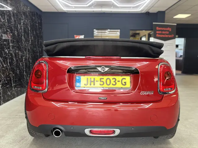 MINI Cooper Cabrio Mini 1.5 Business 2016 Benzine 6