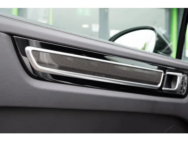 Porsche Cayenne Coupé 3.0 E-Hybrid 2020 Hybride Benzine 63