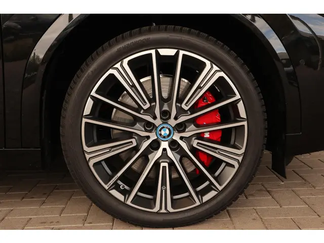 BMW iX2 eDrive20 2024 Elektrisch 7