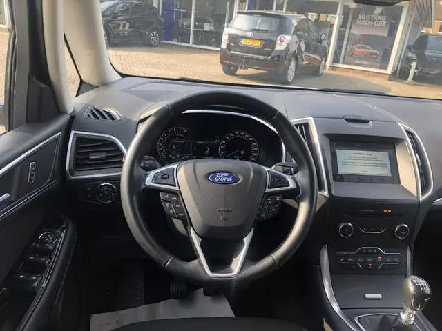Ford Galaxy 1.5 Ecoboost Titanium 2017 Benzine 8