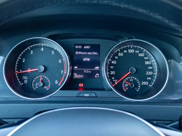 Volkswagen Golf 1.0 TSI Trendline 2019 Benzine 24