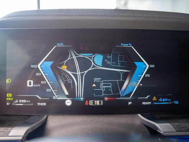 BMW 7 Serie M760e xDrive 2023 Hybride Benzine 58