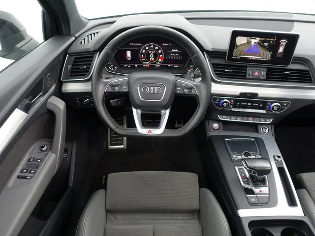 Audi Q5 3.0 TFSI SQ5 Quattro Competition Aut- 2017 Benzine 6