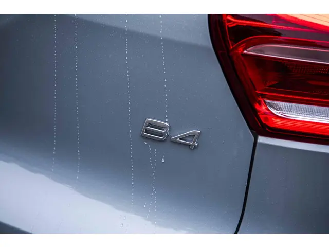 Volvo XC40 2.0 B4 Core 2024 Benzine 30