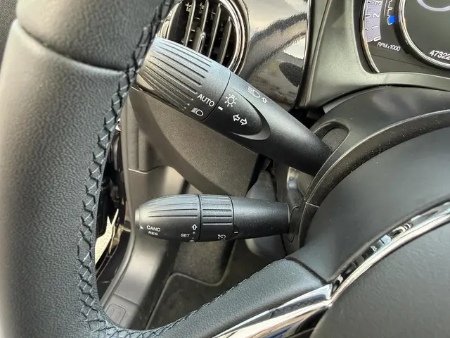 Fiat 500 1.0 Hybrid RED 2022 Benzine 12