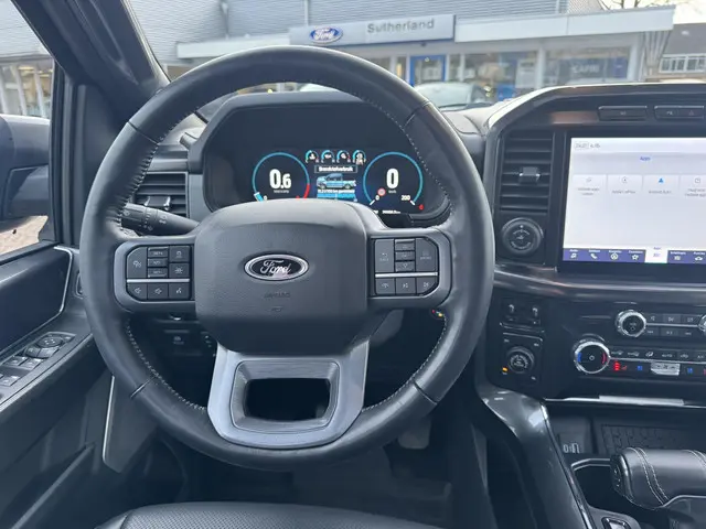 Ford F-150 USA 5.0 V8 SuperCrew Lariat 2024 Benzine 13