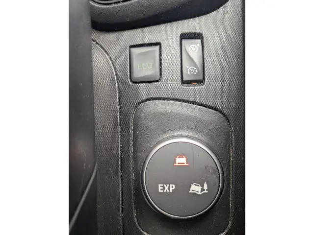 Renault Captur 0.9 TCe Helly Hansen 2015 Benzine 12