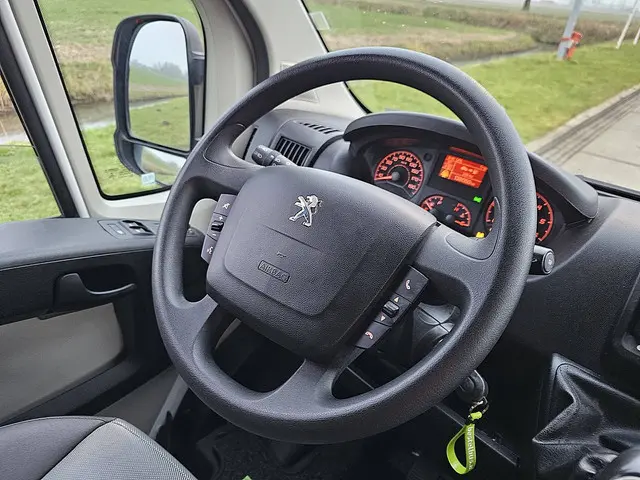 Peugeot Boxer 2.0 2019 Diesel 12