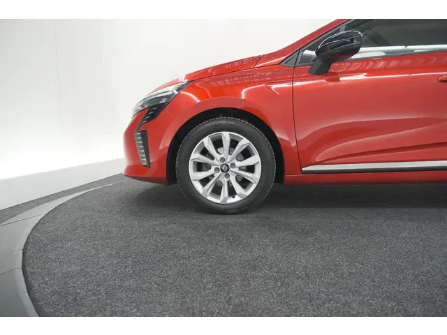 Renault Clio TCe 90 GPF Evolution 2024 Benzine 18