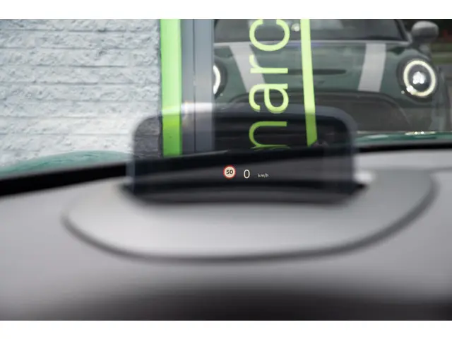 MINI Cooper S 2.0 Resolute Edition 2023 Benzine 24