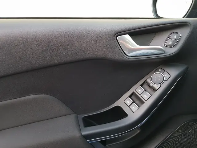 Ford Fiesta 1.0 EcoBoost ST-Line 2021 Benzine 17