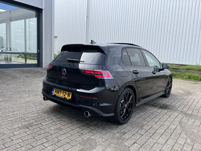 Volkswagen Golf 2.0 TSI GTI 8.5 2024 Benzine 68