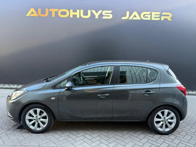 Opel Corsa 1.4 Edition 2017 Benzine 4