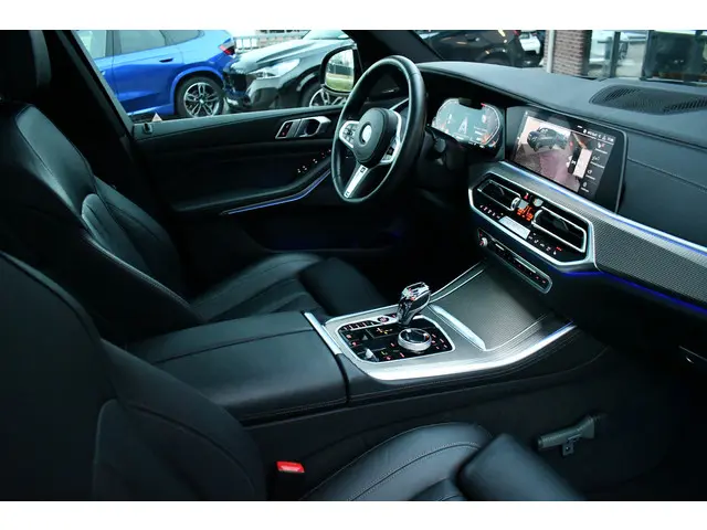 BMW X5 xDrive40i M-Sport 7pers 2020 Benzine 66