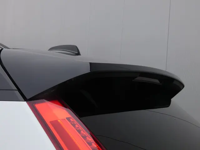 Volvo XC40 2.0 T5 AWD R-Design 2018 Benzine 15