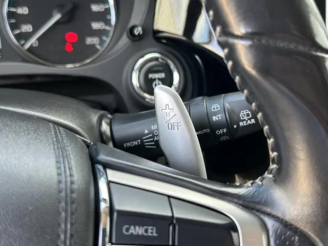 Mitsubishi Outlander 2.4 PHEV Pure+ 2019 Hybride Benzine 44