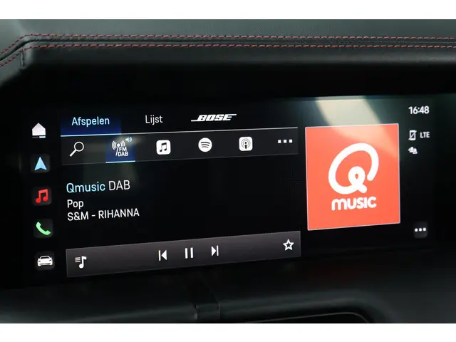 Porsche Taycan GTS 93 kWh 2023 Elektrisch 35