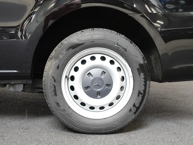 Mercedes-Benz Vito 114 CDI Lang 2024 Diesel 11