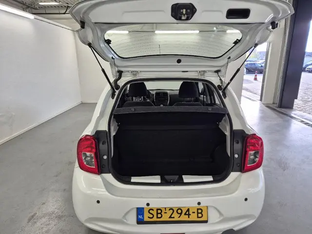 Nissan Micra 1.2 Visia Pack 2015 Benzine 9
