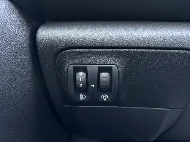 Renault Mégane Estate 1.3 TCe 140 Techno 2023 Benzine 30