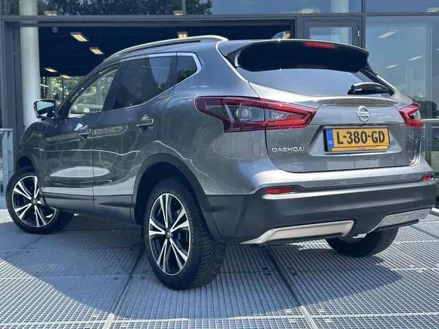 Nissan QASHQAI 1.3 DIG-T Design Edition 2021 Benzine 6