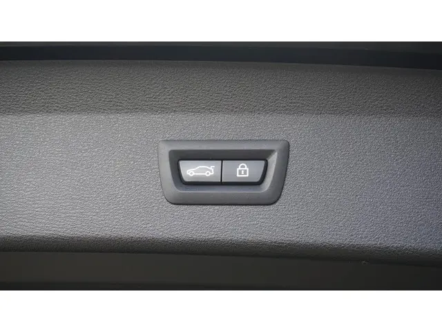 BMW X1 xDrive25e 220pk M-Sport 2021 Hybride Benzine 36