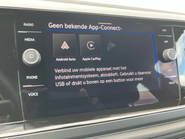 Volkswagen Polo 1.0TSI/95PK DSG R Line 2024 Benzine 14