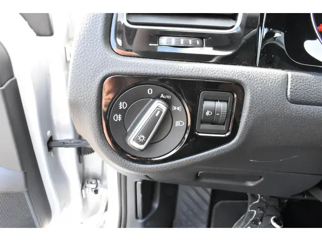 Volkswagen Golf 1.2 TSI Highline 2013 Benzine 25