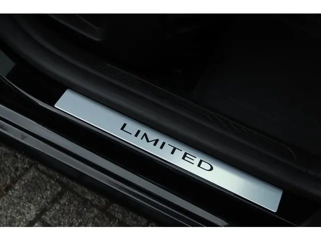 Renault Mégane Estate 1.3 TCE LIMITED 2019 Benzine 34